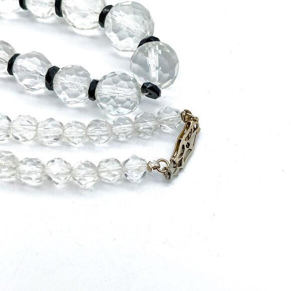Vintage Faceted Crystal Graduated Necklace, Art Deco High End Clear Glass Beads - Picture 5 of 6